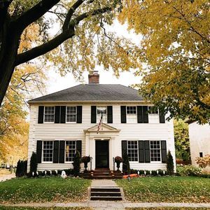 Meet your Posher, Eileen